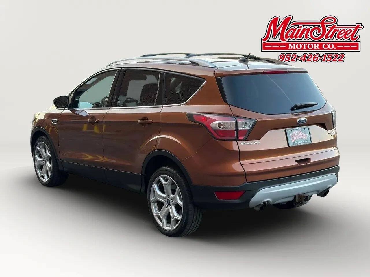 Used 2017 Ford Escape Titanium w/ Equipment Group 301A AWD/4WD image 5
