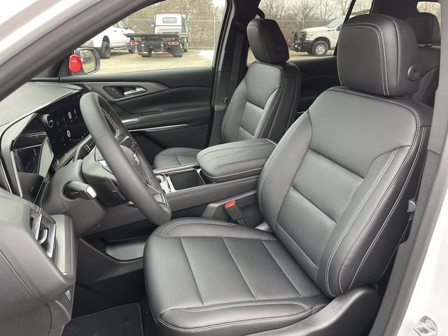 New 2026 Chevrolet Traverse LT w/ Driver Confidence Package FWD image 11