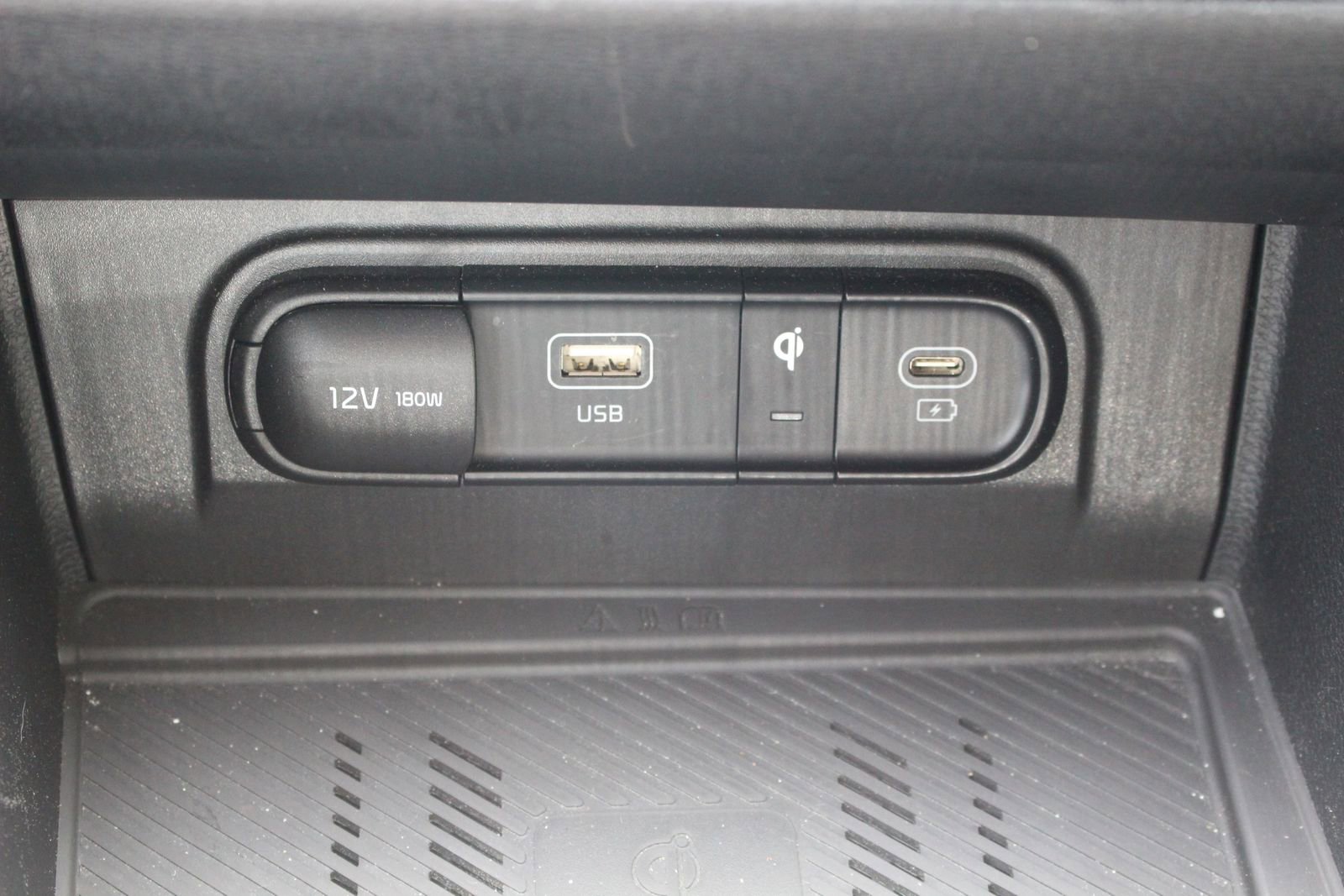 Certified 2023 Kia Sportage X-Line w/ X-Line Premium Package AWD/4WD image 32