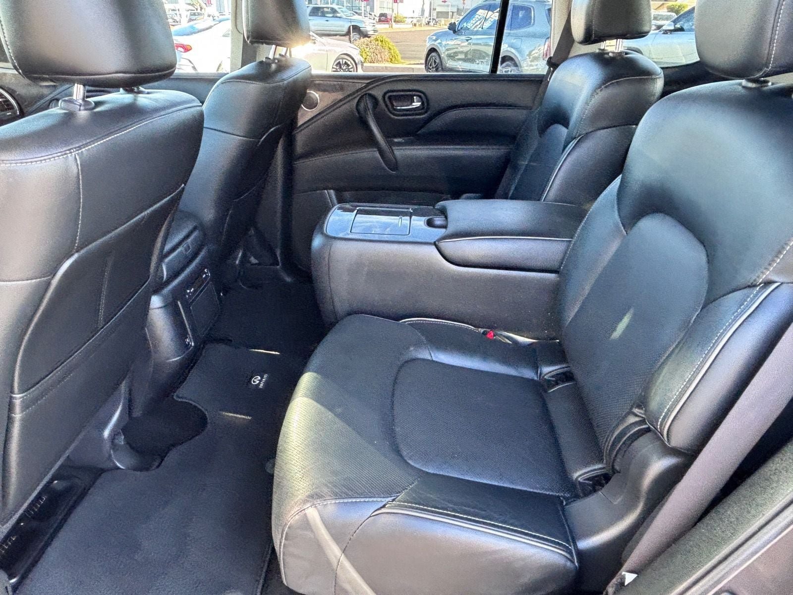 Used 2024 INFINITI QX80 Luxe AWD/4WD image 16