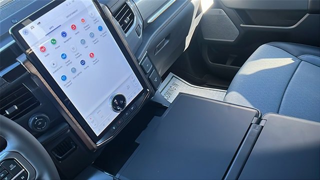 New 2025 Ford F150 Lightning Lariat image 30