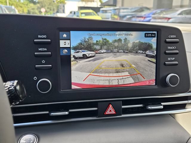 Used 2026 Hyundai Elantra Sport FWD image 9