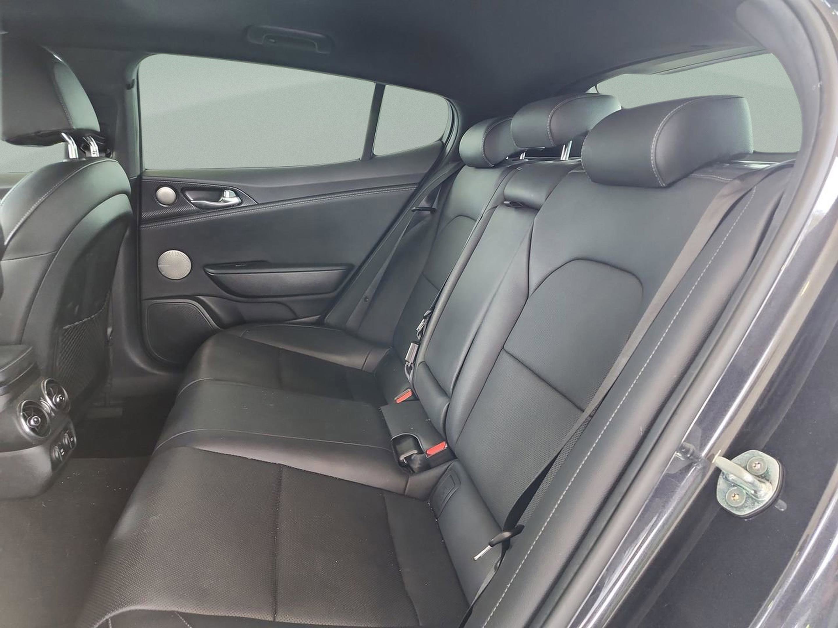 Used 2023 Kia Stinger GT-Line w/ Sun & Sound Package image 18