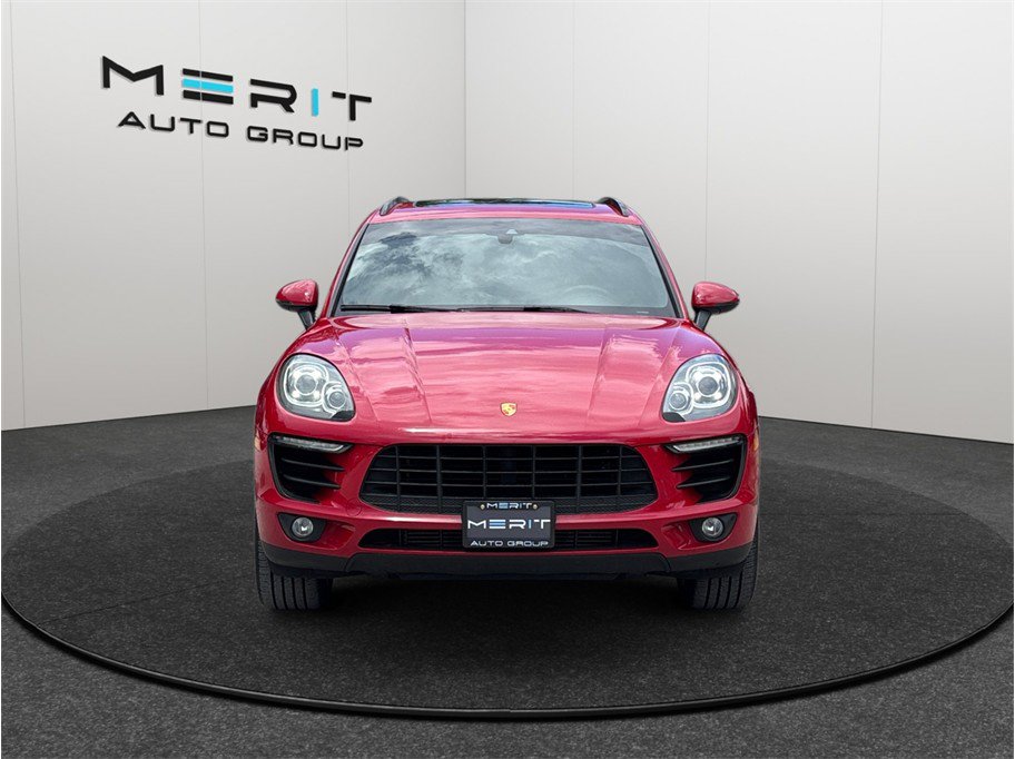 Used 2018 Porsche Macan Sport Edition AWD/4WD image 3