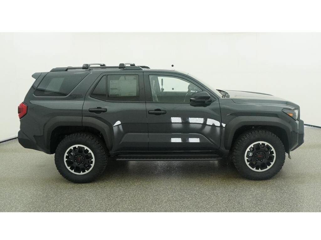 New 2026 Toyota 4Runner TRD Off-Road Premium AWD/4WD image 11