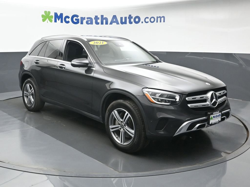 Used 2021 Mercedes-Benz GLC 300 4MATIC image 2