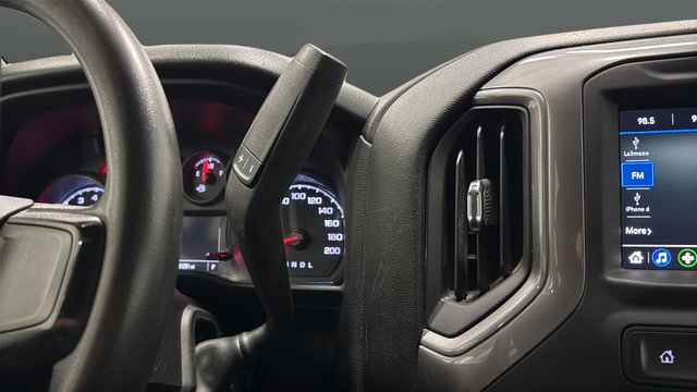 Used 2022 Chevrolet Silverado 1500 Custom Trail Boss w/ LPO, Dark Essentials Package AWD/4WD image 18