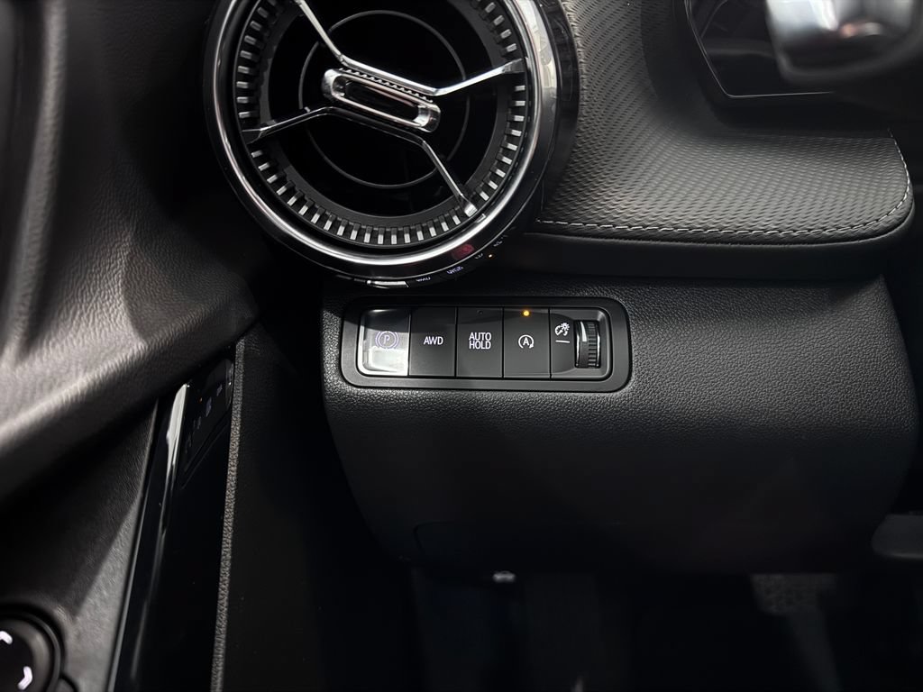 Certified 2026 Chevrolet Equinox LT AWD/4WD image 24
