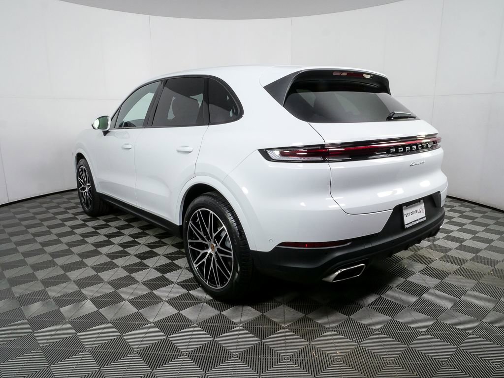 New 2026 Porsche Cayenne image 3