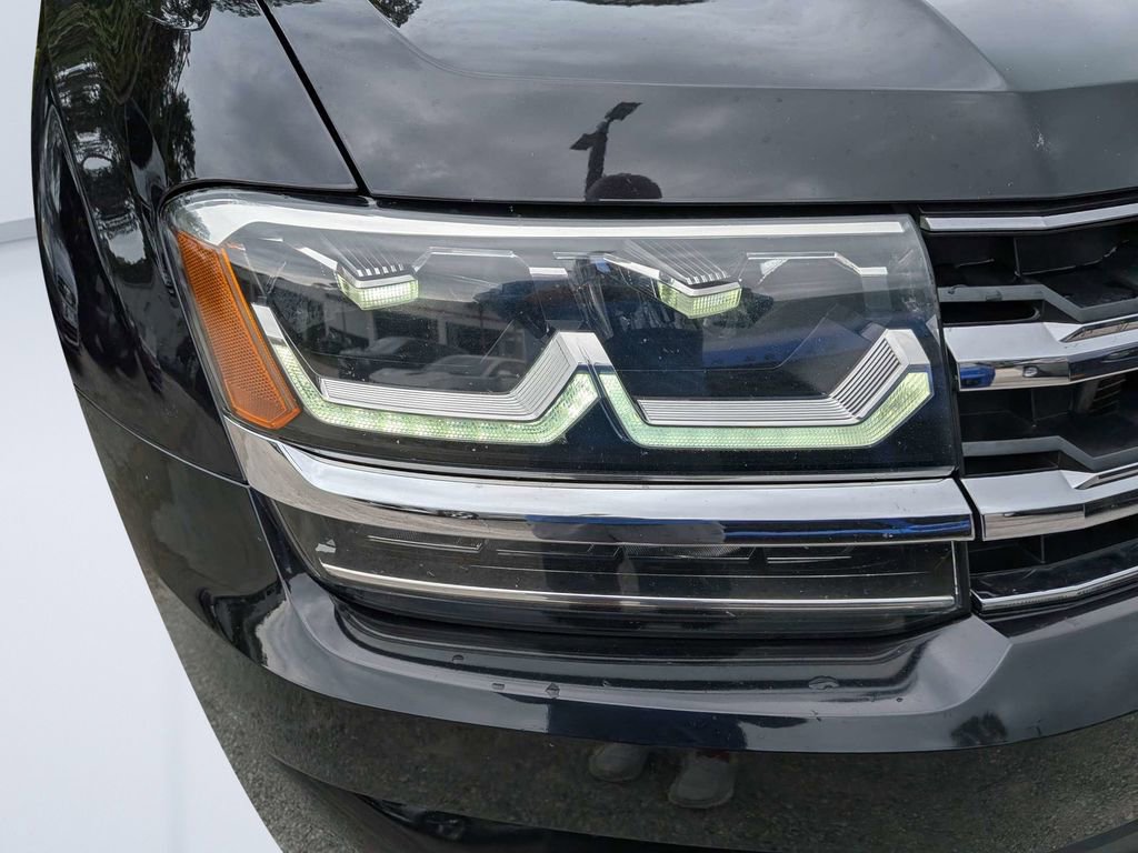 Used 2019 Volkswagen Atlas SE w/ Towing Package FWD image 9