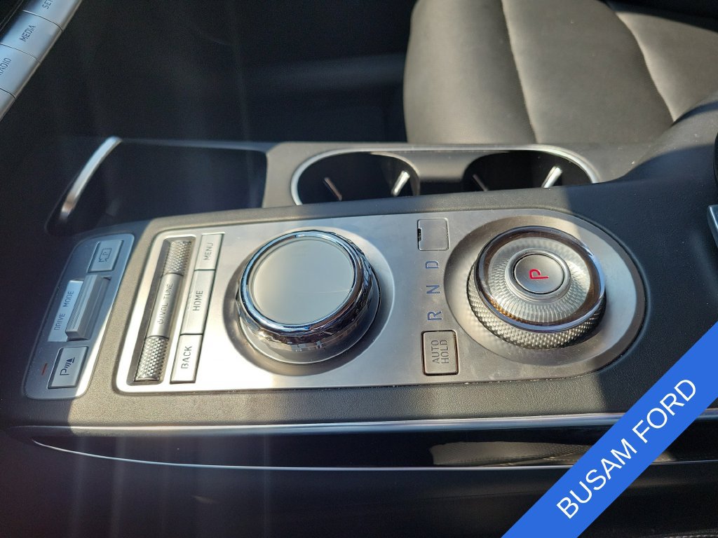 Used 2025 Genesis GV70 2.5T AWD/4WD image 22