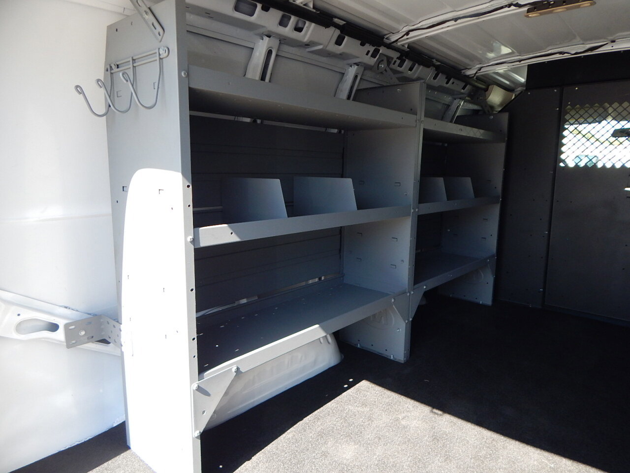 Used 2021 Chevrolet Express 2500 w/ Driver Convenience Package RWD image 15