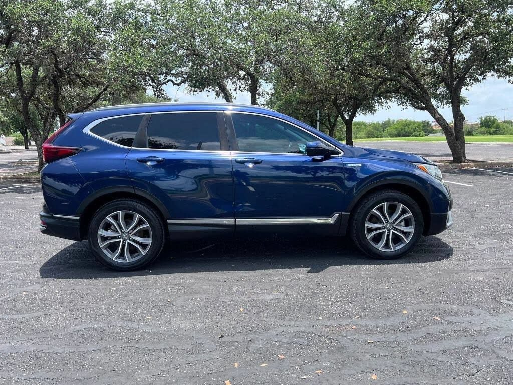 Used 2022 Honda CR-V Touring image 7