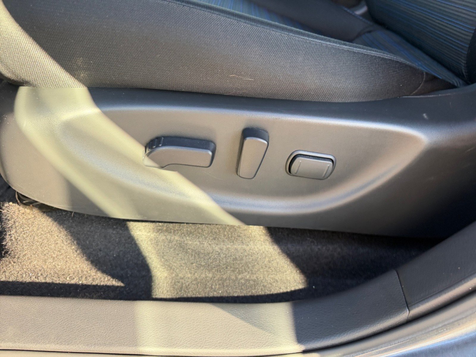 Used 2025 Nissan Leaf SV Plus FWD image 11