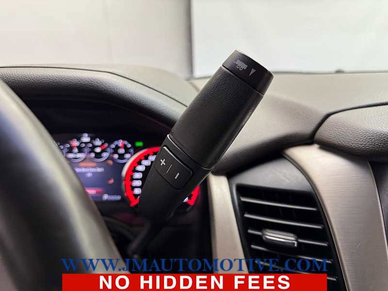 Used 2015 GMC Yukon Denali w/ Touring Package image 34