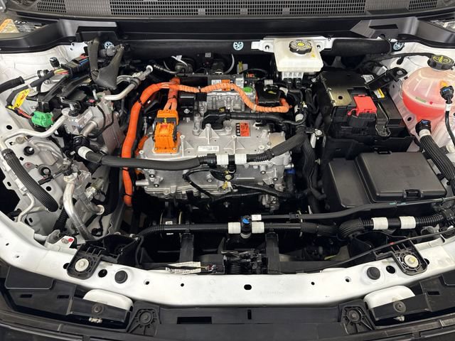 Used 2025 Chevrolet Equinox EV LT FWD image 29