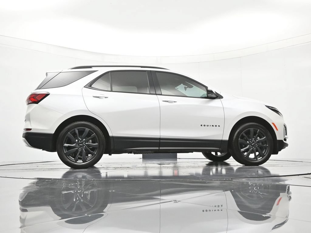 Used 2024 Chevrolet Equinox RS w/ RS Leather Package AWD/4WD image 41