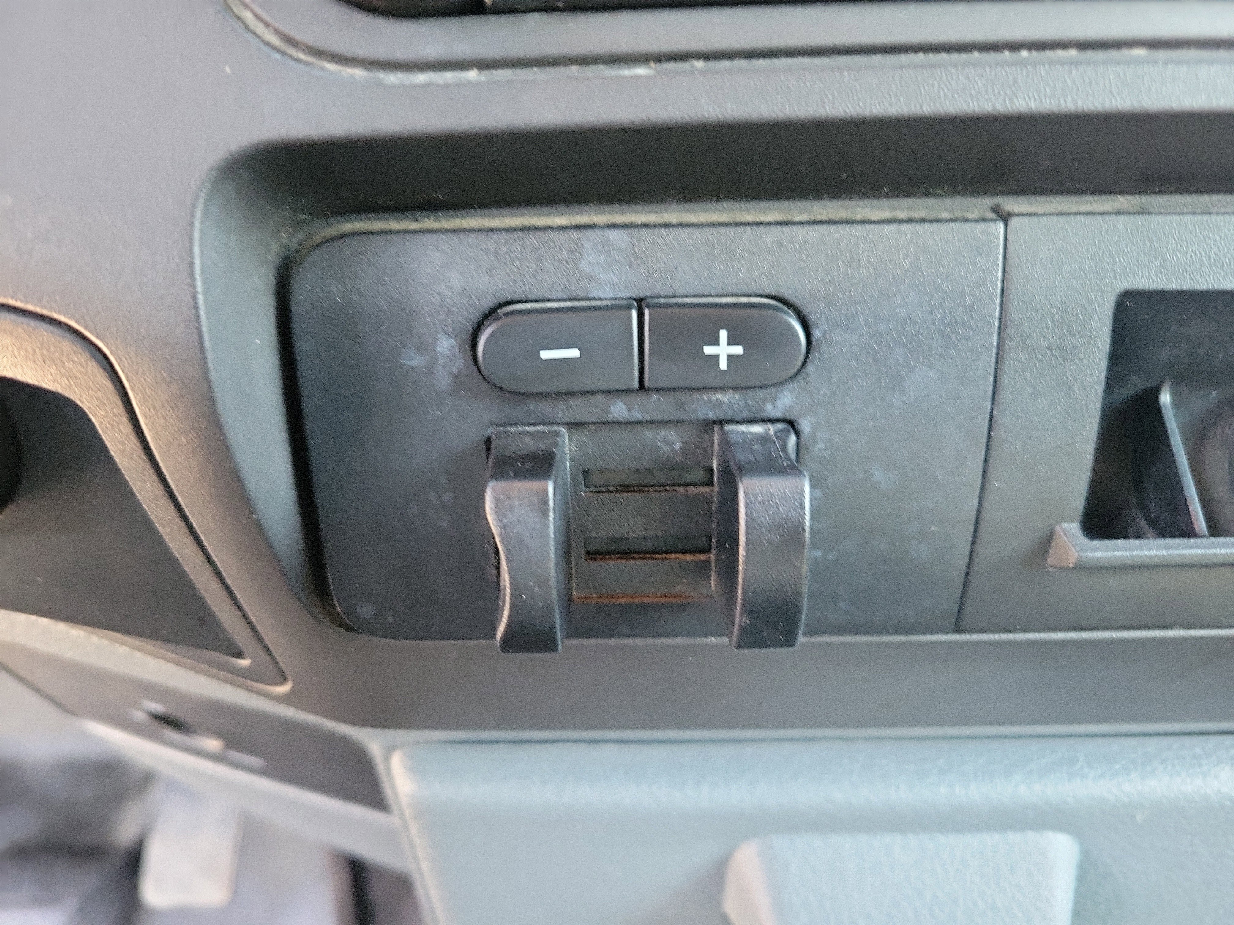 Used 2013 Ford F250 XL w/ PWR Equipment Group image 12