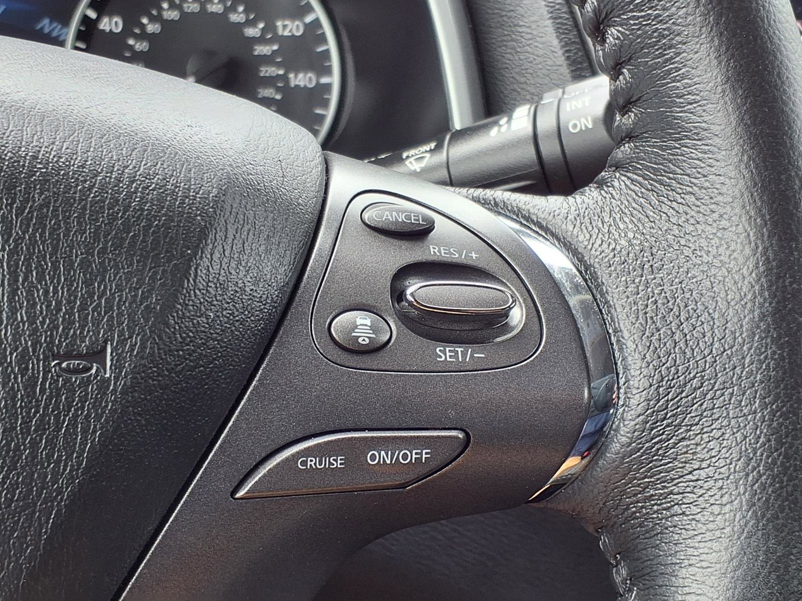 Used 2024 Nissan Murano SL FWD image 17