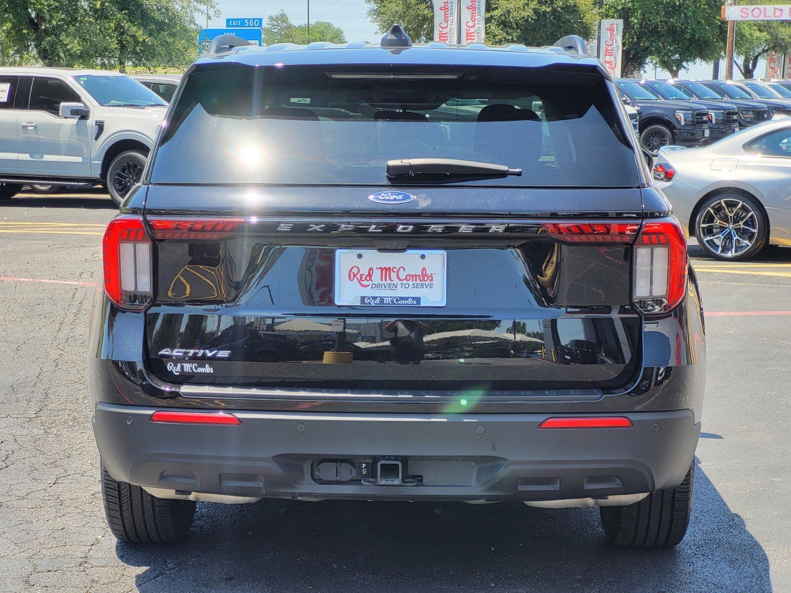 Used 2025 Ford Explorer Active RWD image 5