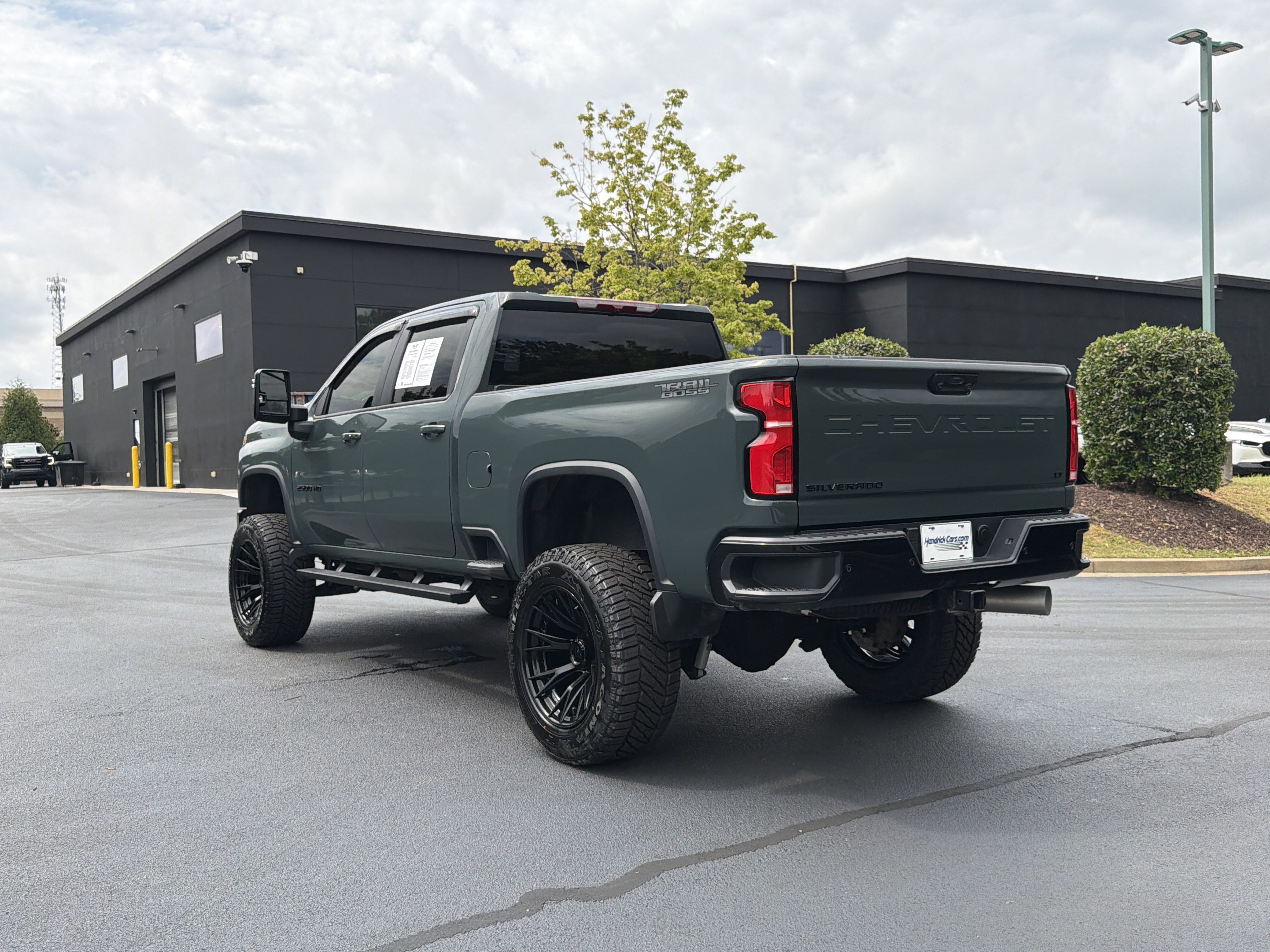 Used 2025 Chevrolet Silverado 2500 LT w/ Trail Boss Package AWD/4WD image 14