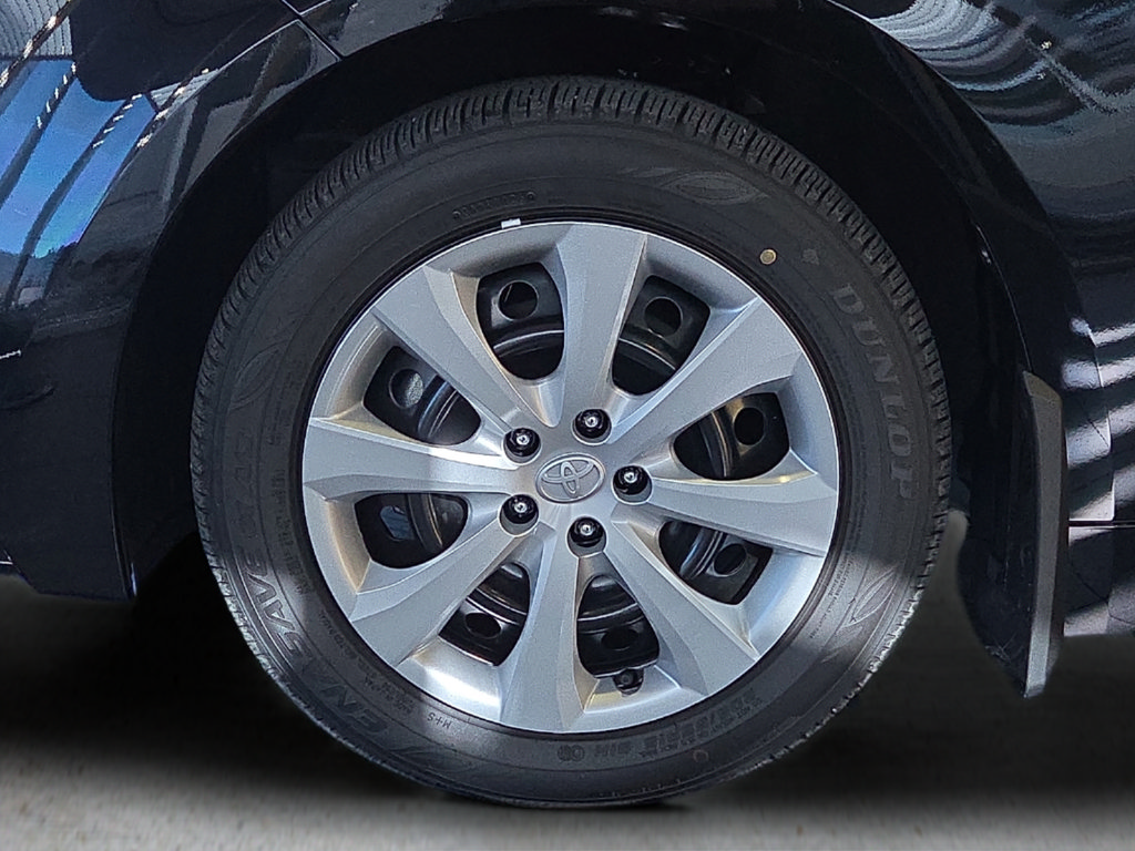 New 2026 Toyota Corolla LE FWD image 9
