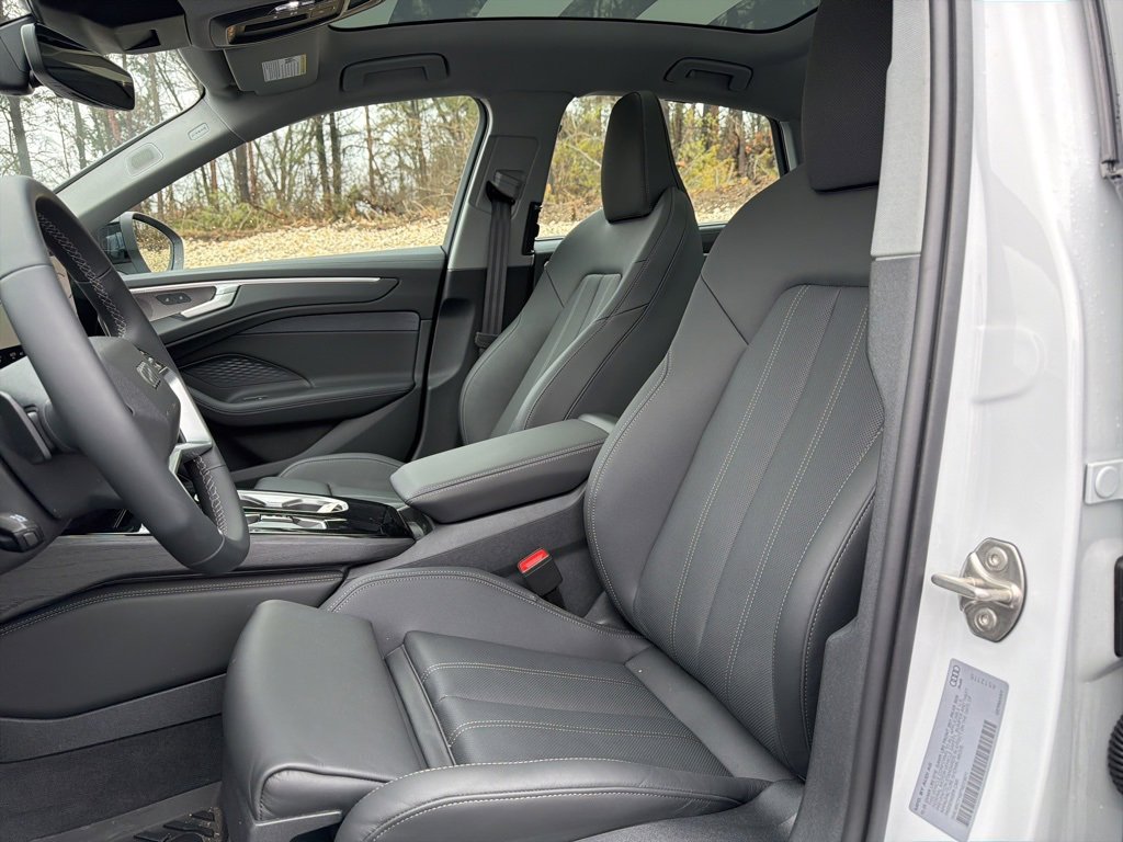 Used 2026 Audi A6 Prestige w/ Prestige Package image 9