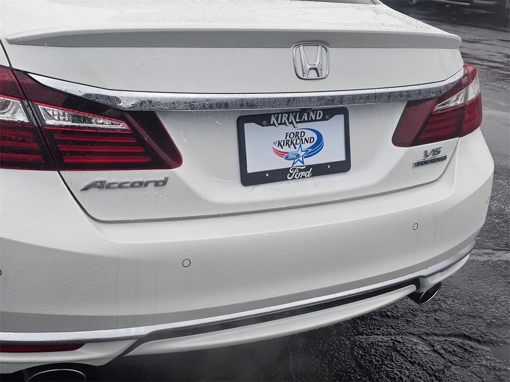 Used 2016 Honda Accord Touring image 13