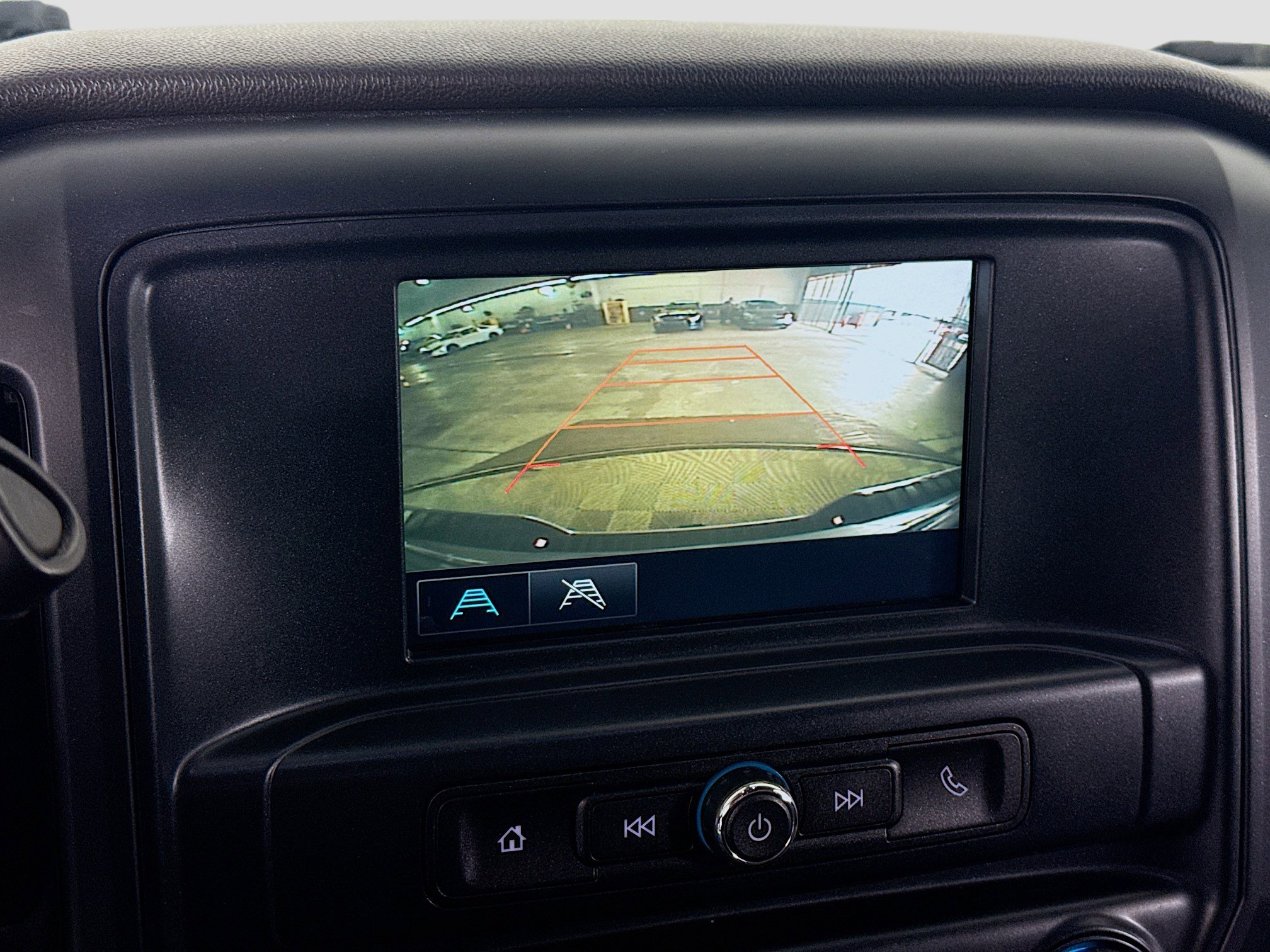 Used 2018 Chevrolet Silverado 1500 Custom w/ Custom Value Package image 18