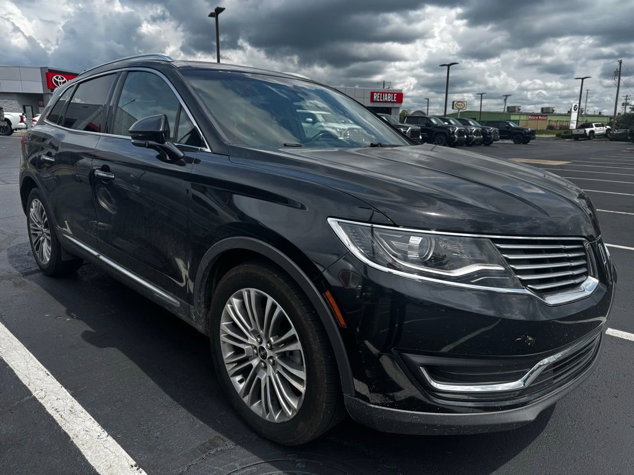 Used 2017 Lincoln MKX Reserve w/ Lincoln MKX Climate Package
