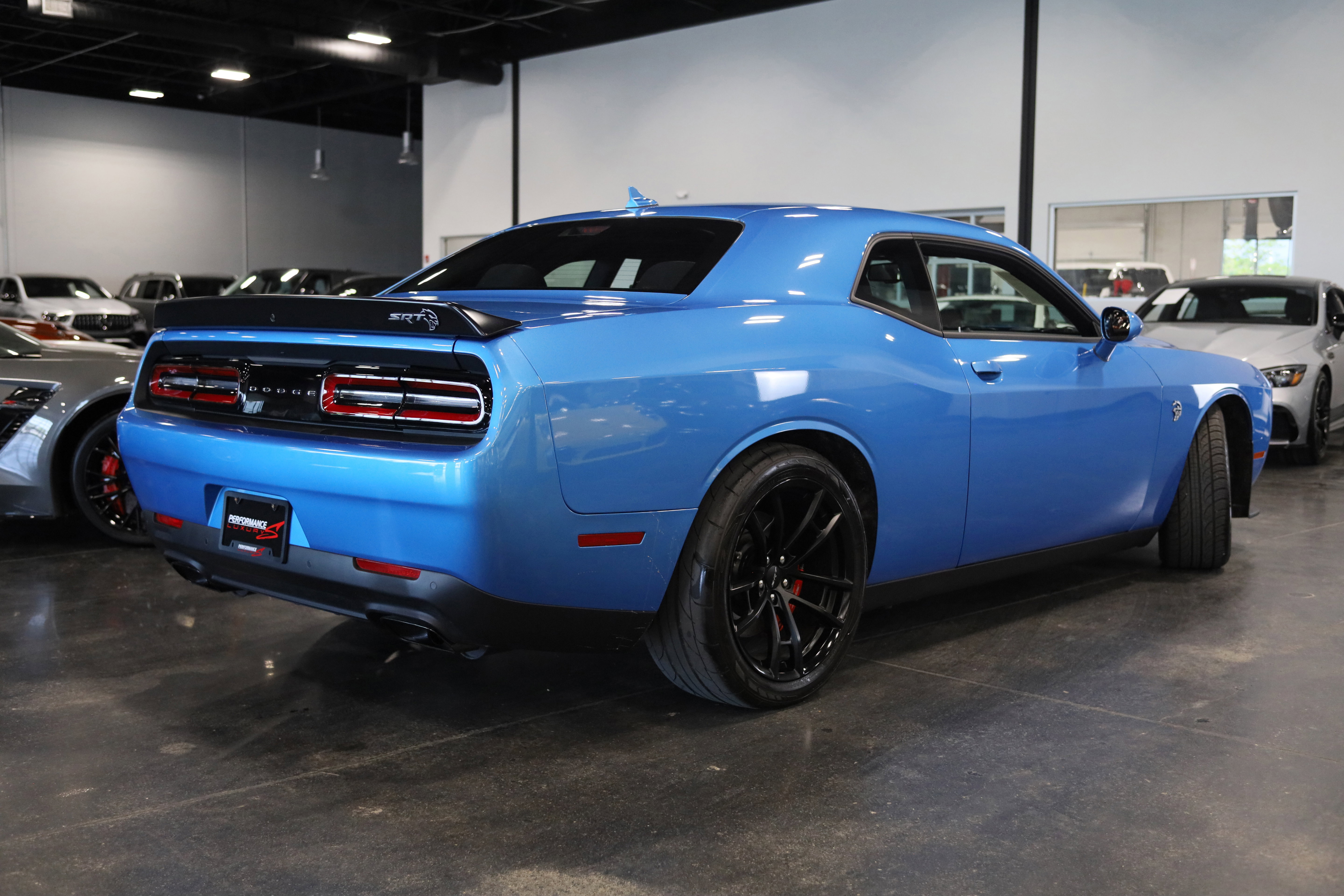 Used 2023 Dodge Challenger SRT Hellcat w/ Driver Convenience Group RWD image 6