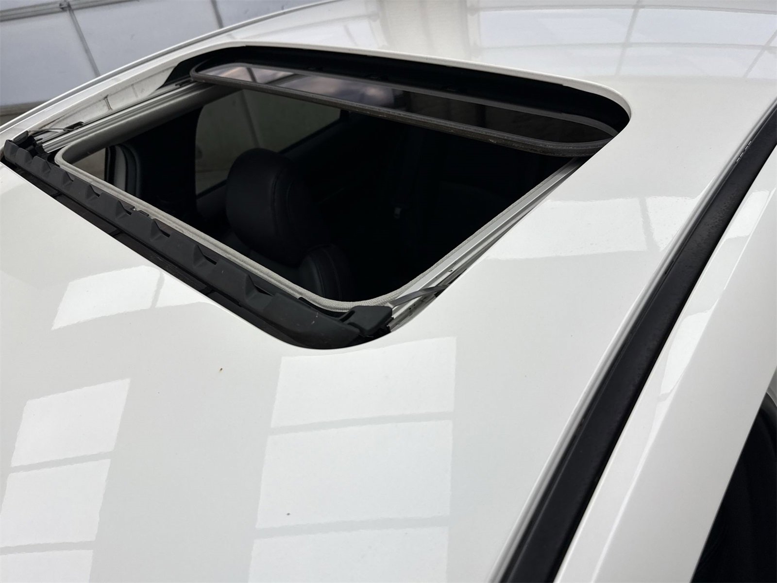 Used 2021 MAZDA MAZDA3 2.5 Turbo Sedan w/Premium Plus image 41