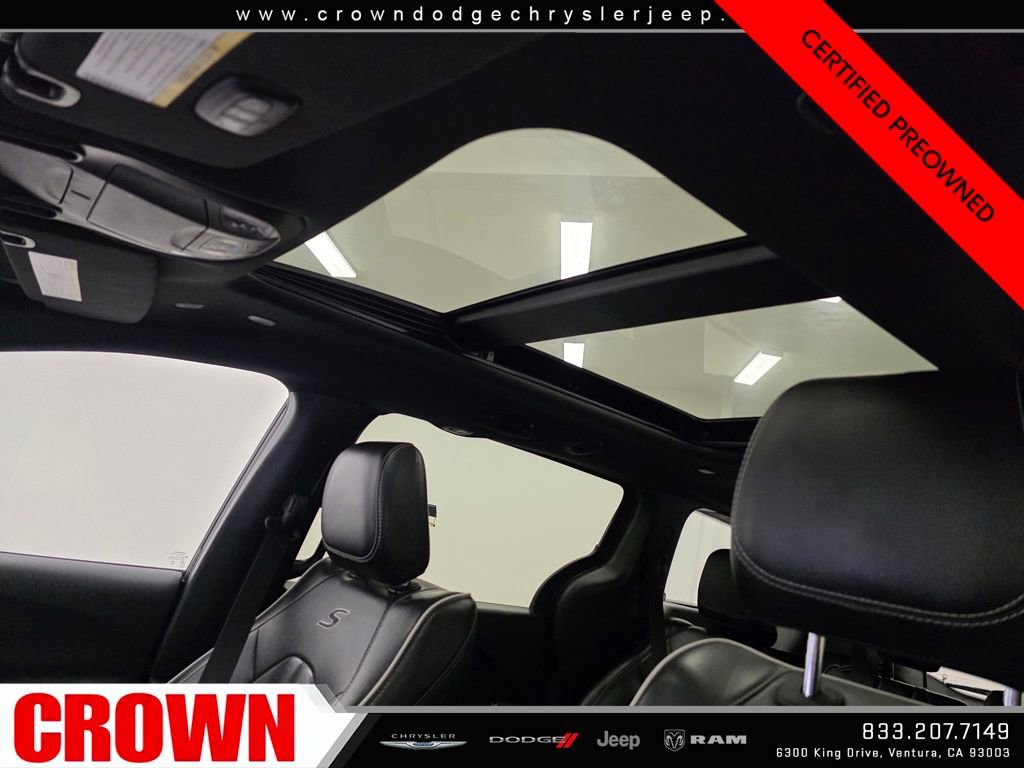 Certified 2024 Chrysler Pacifica Premium image 27