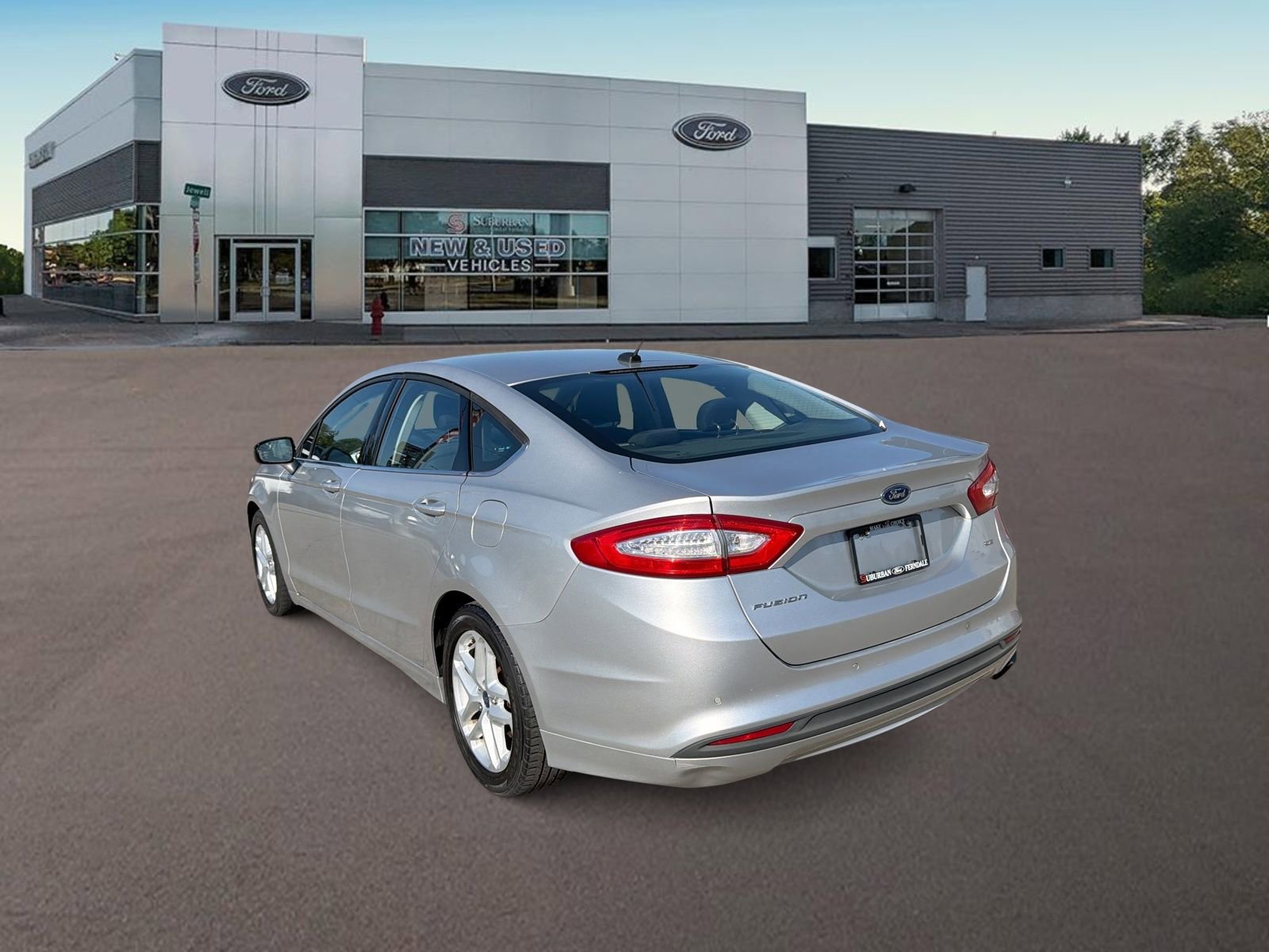 Used 2016 Ford Fusion SE FWD image 7
