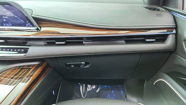 Used 2023 Cadillac Escalade Premium Luxury w/ Performance Package image 41