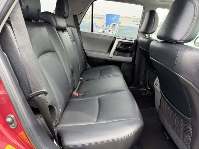 Used 2011 Toyota 4Runner SR5 w/ Premium Pkg w/Leather AWD/4WD image 8
