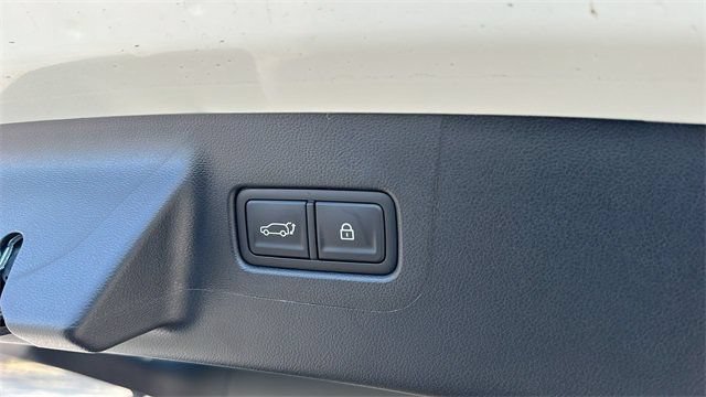 Used 2025 Hyundai Santa Fe XRT AWD/4WD image 31