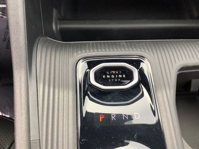 New 2026 Jeep Cherokee Overland w/ Trailer Tow Group image 16