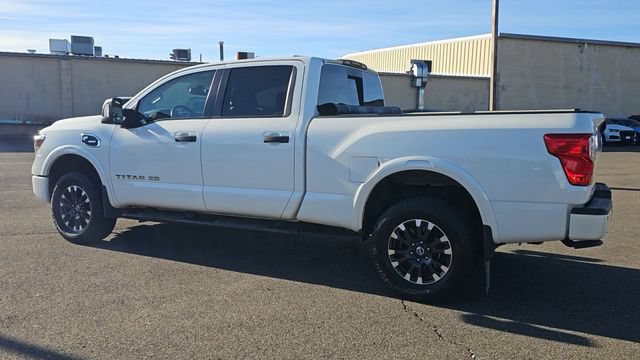 Used 2019 Nissan Titan PRO-4X w/ Pro-4x Convenience Package AWD/4WD image 7