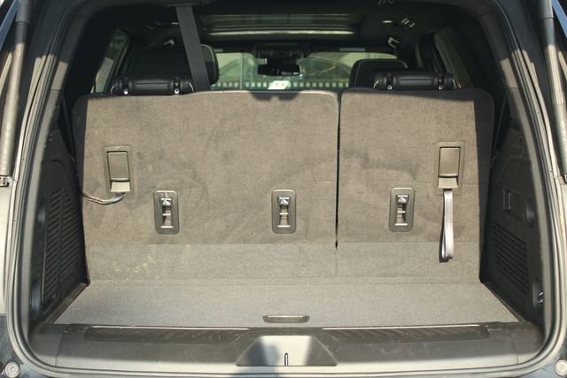 Used 2023 GMC Yukon SLT image 12