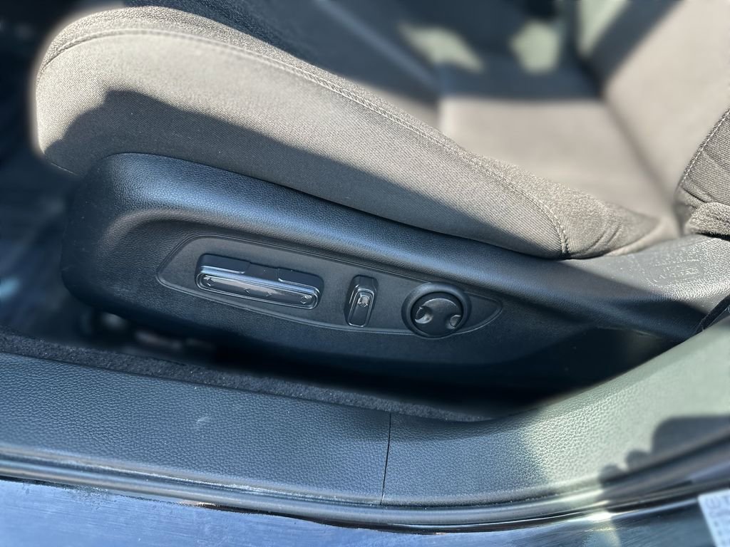 Used 2023 Honda Accord Sport image 15