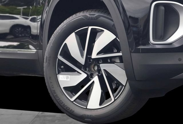 New 2026 Volkswagen Atlas SEL AWD/4WD image 3