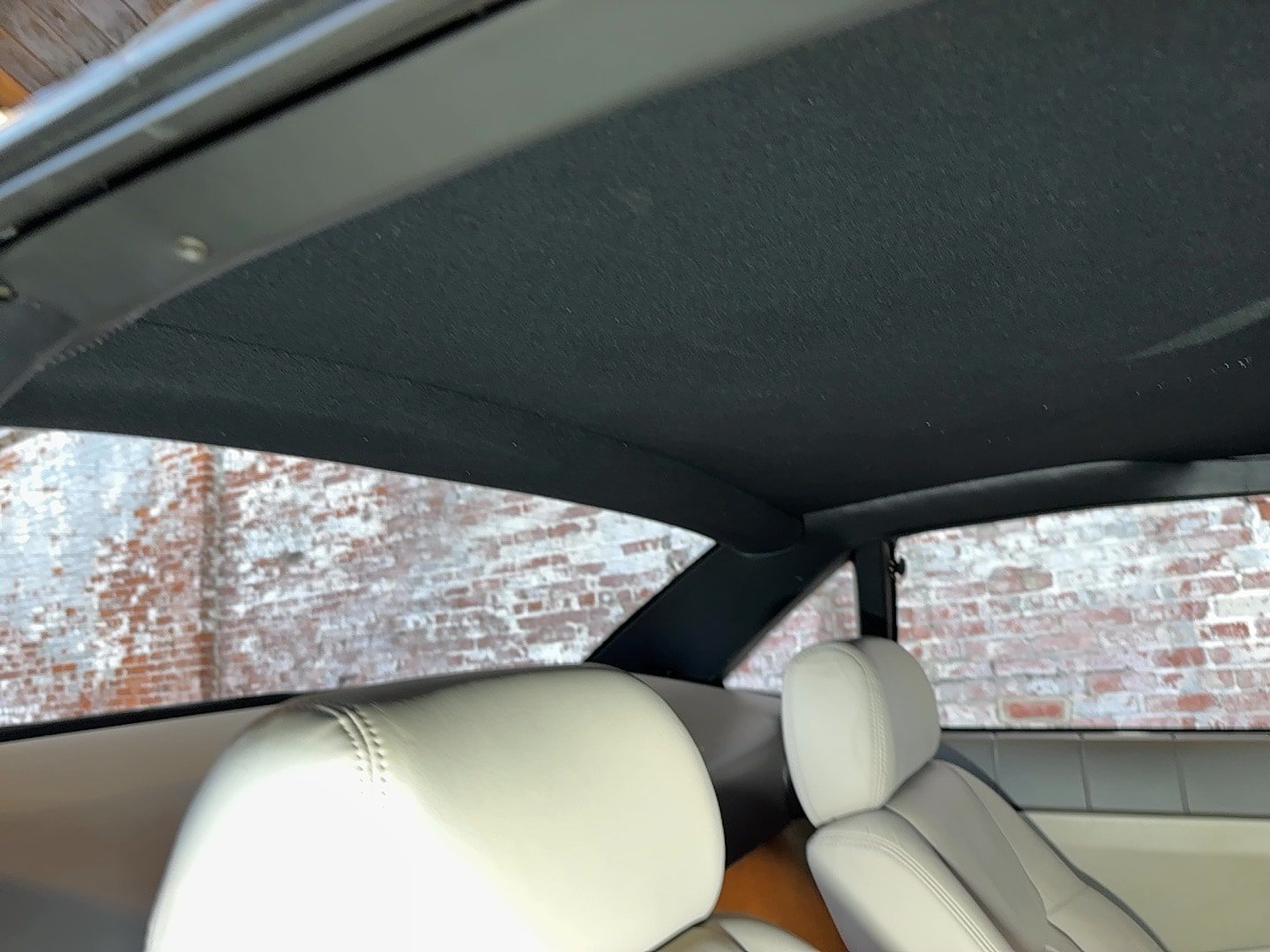 Used 1993 Cadillac Allante FWD image 93