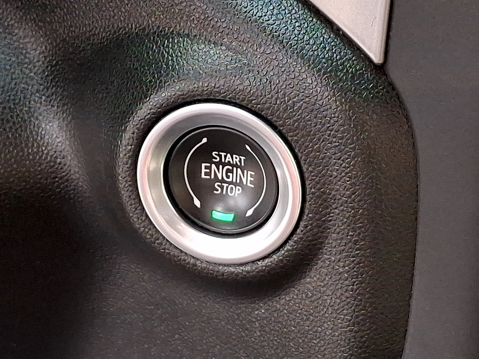 Used 2022 Chevrolet Silverado 1500 Custom w/ LPO, Dark Essentials Package AWD/4WD image 25