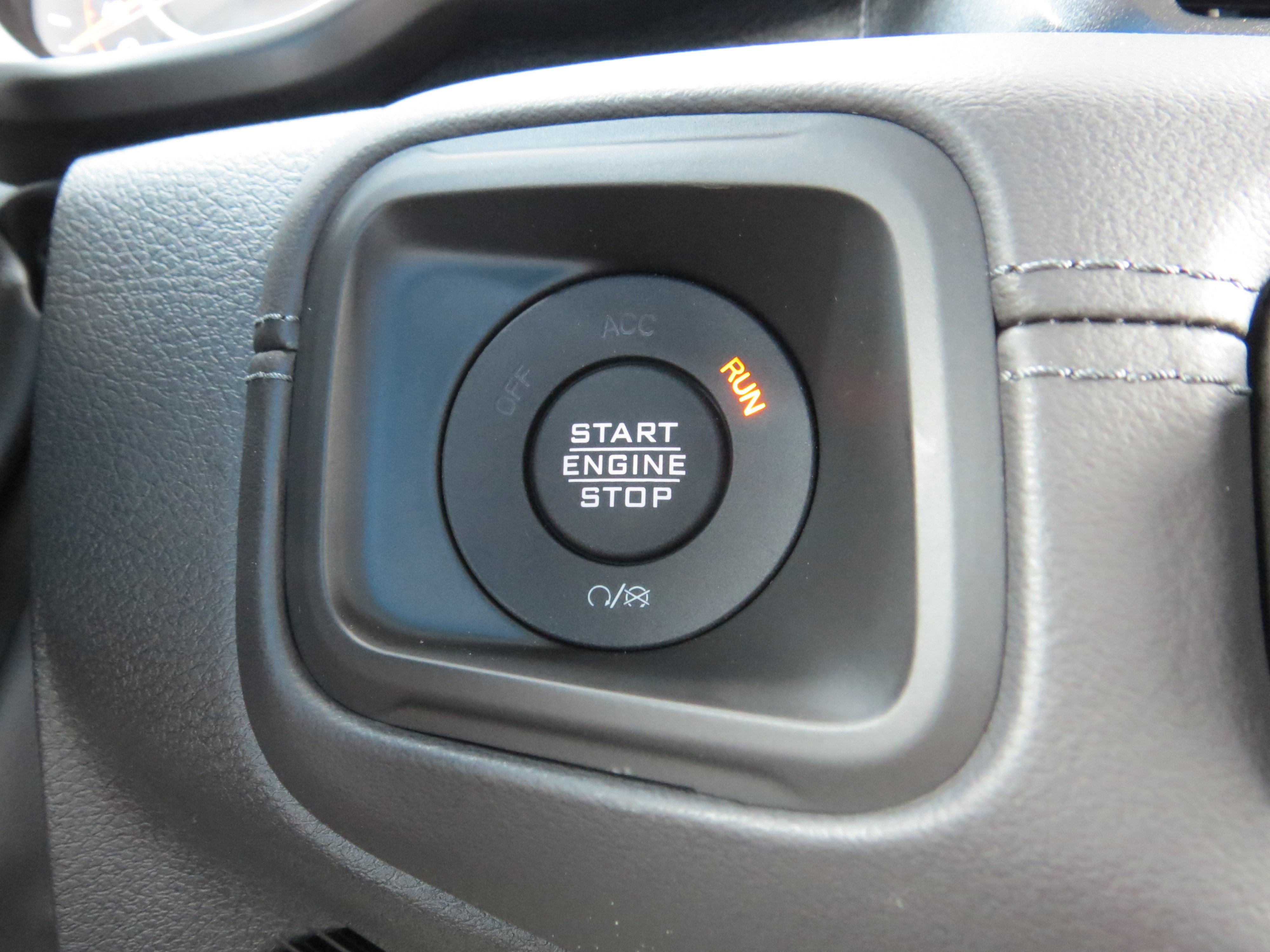 New 2026 Jeep Gladiator Mojave AWD/4WD image 26