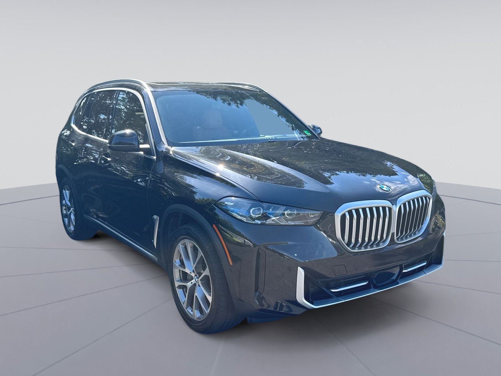 Used 2024 BMW X5 xDrive40i w/ Premium Package AWD/4WD image 1