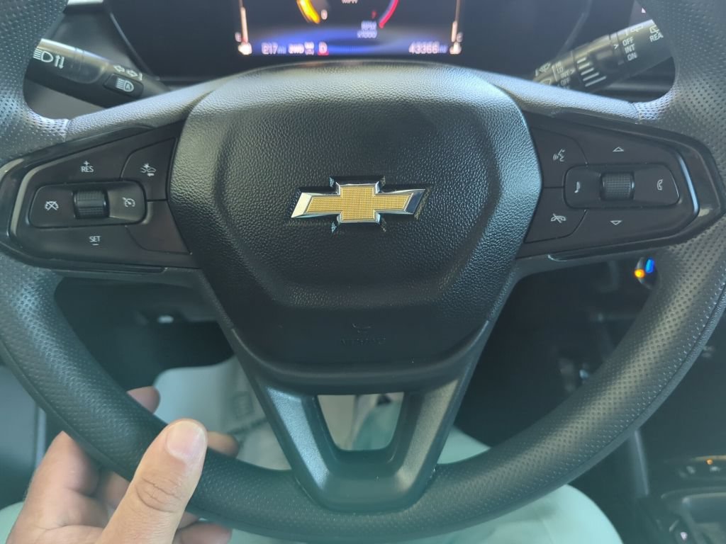Used 2025 Chevrolet TrailBlazer LT AWD/4WD image 15