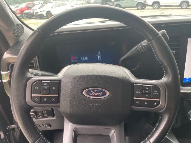 Certified 2024 Ford F250 Lariat w/ Black Appearance Package AWD/4WD image 31