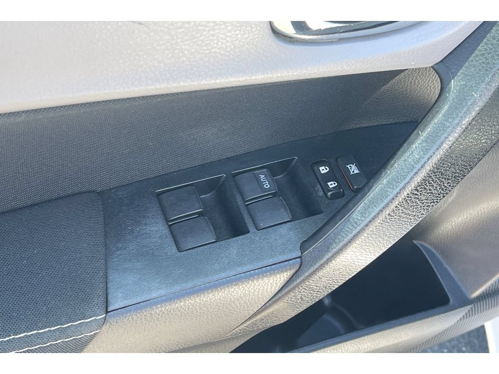 Used 2015 Toyota Corolla LE w/ Protection Package FWD image 13