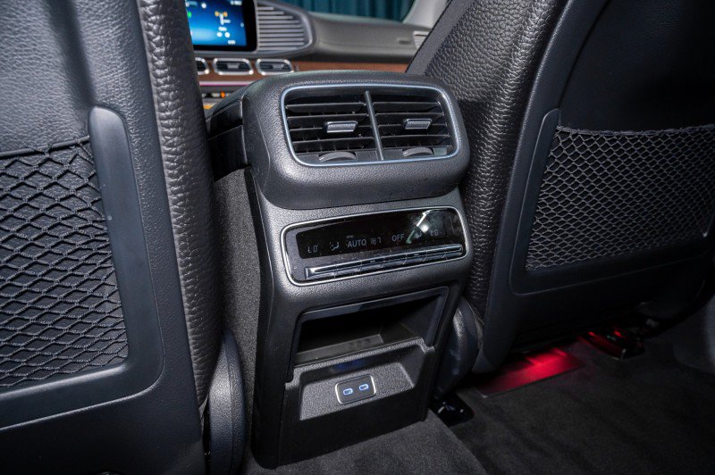 New 2026 Mercedes-Benz GLS 450 4MATIC image 25